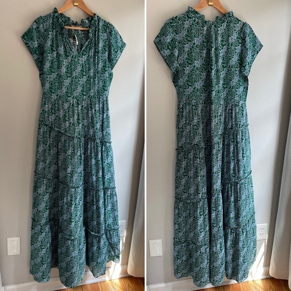 NWT Rungolee Scarlette Silk Tiered Maxi Dress in Jade Jasmine Jungle Size Medium - Picture 2 of 4